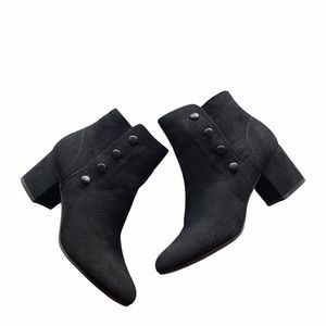 Black cute booties Women’s size 7